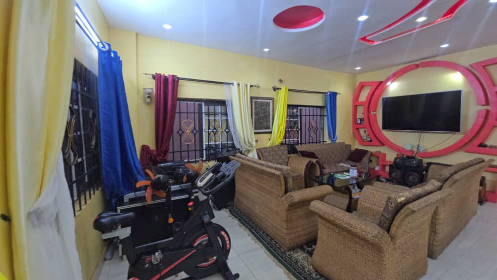 VILLA R+2 DE 3 CHAMBRES ET 2 SALONS SANITAIRES À VENDRE, EPP ZOUNDJA - KANSOUNKPA - CALAVI - Image 2